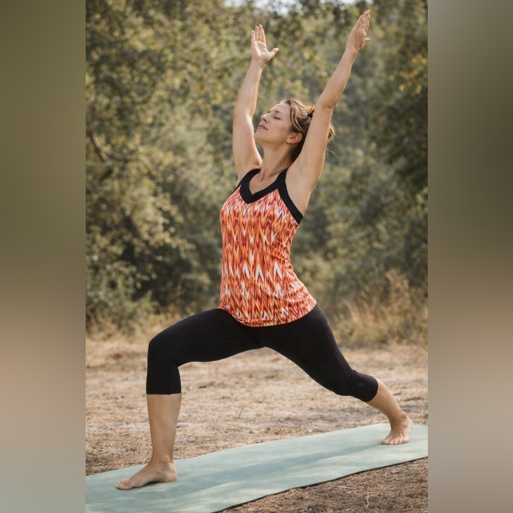 Lucy Activewear Womens Ikat Athletic Tank Top